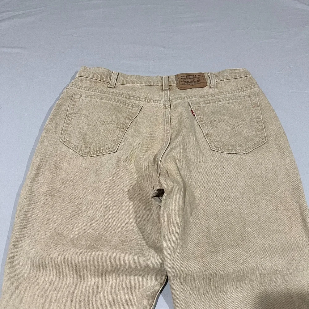 Vintage 90s Levis 545 Mens Tan Khaki Loose Fit Straight Leg USA Pant Faded 38x30 - Picture 4 of 9
